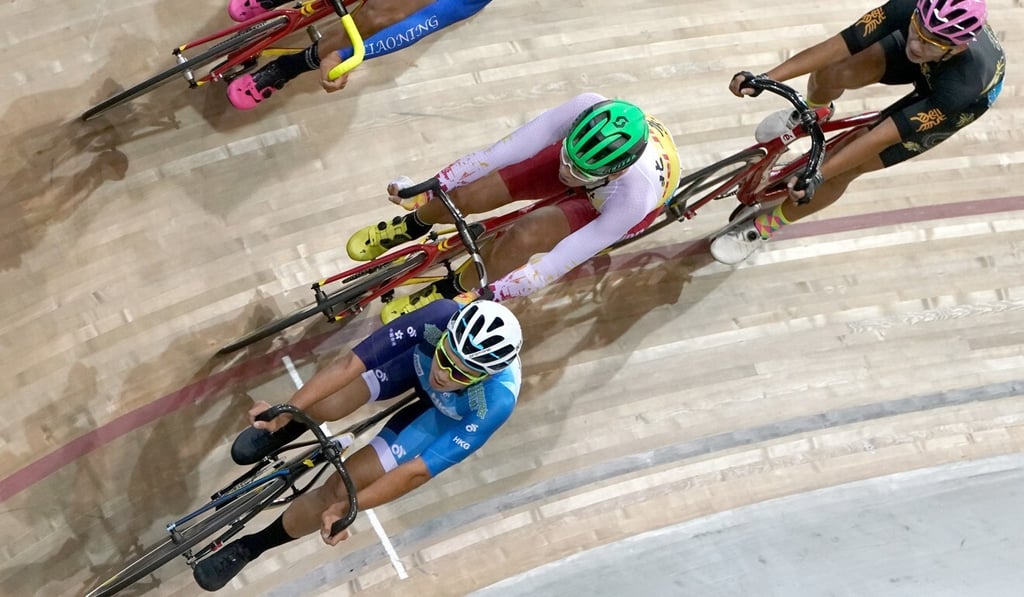 Leung Chun-wing (below) claimed the omnium title with 137 points at the 2017 National Games in Tianjin. Photo: Xinhua