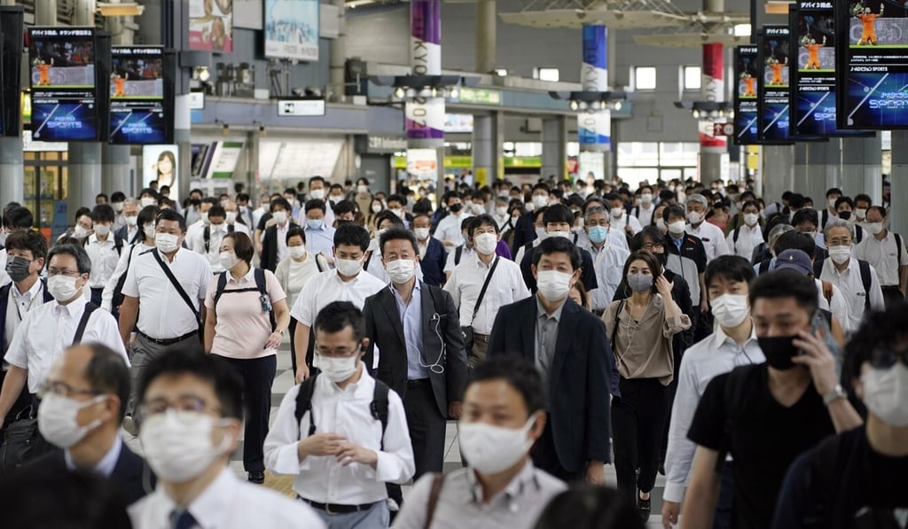 Japan’s coronavirus death rate is the lowest of major developed economies, but that did not save Suga, who has been in office barely a year. Photo: EPA-EFE Japan’s coronavirus death rate is the lowest of major developed economies, but that did not save Suga, who has been in office barely a year. Photo: EPA-EFE