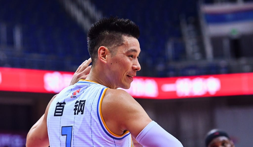 Jeremy Lin looks on during the Beijing Ducks’ quarter-final against Fujian Sturgeons in the 2019-2020 Chinese Basketball Association play-offs. Photo: Xinhua Jeremy Lin looks on during the Beijing Ducks’ quarter-final against Fujian Sturgeons in the 2019-2020 Chinese Basketball Association play-offs. Photo: Xinhua