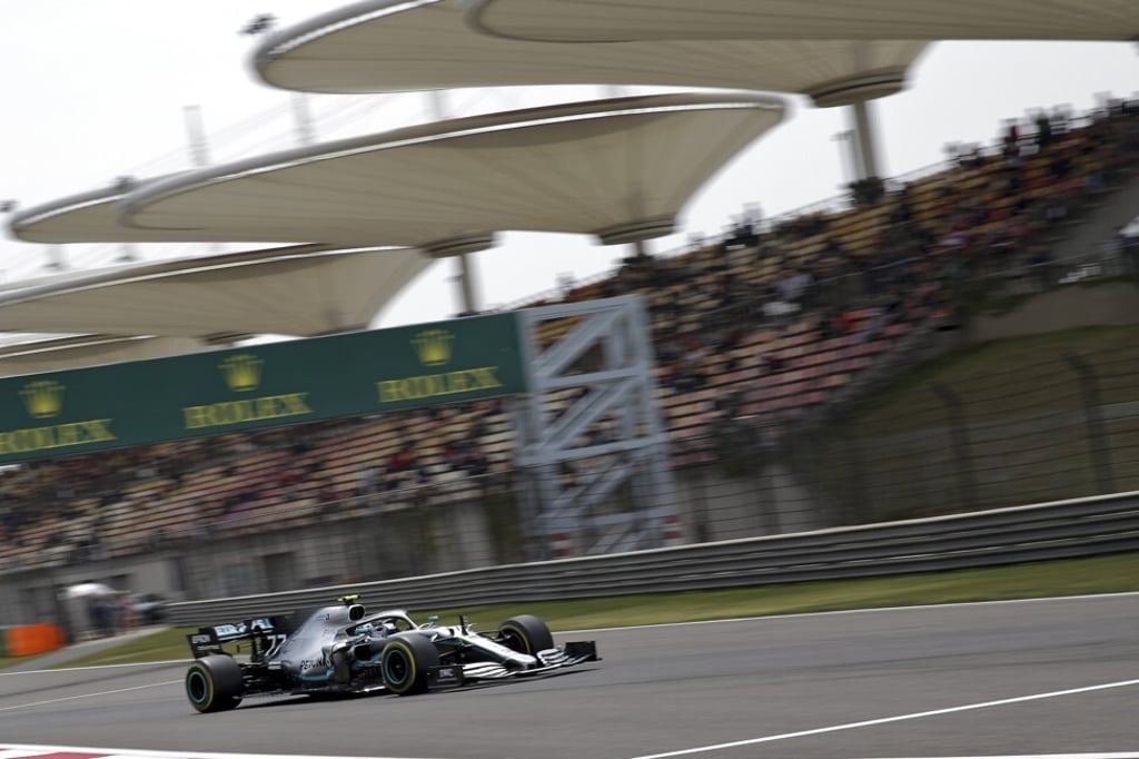 Mercedes driver Valtteri Bottas steers his car during the third practice session for the 2019 Chinese Grand Prix. Photo: AP Mercedes driver Valtteri Bottas steers his car during the third practice session for the 2019 Chinese Grand Prix. Photo: AP