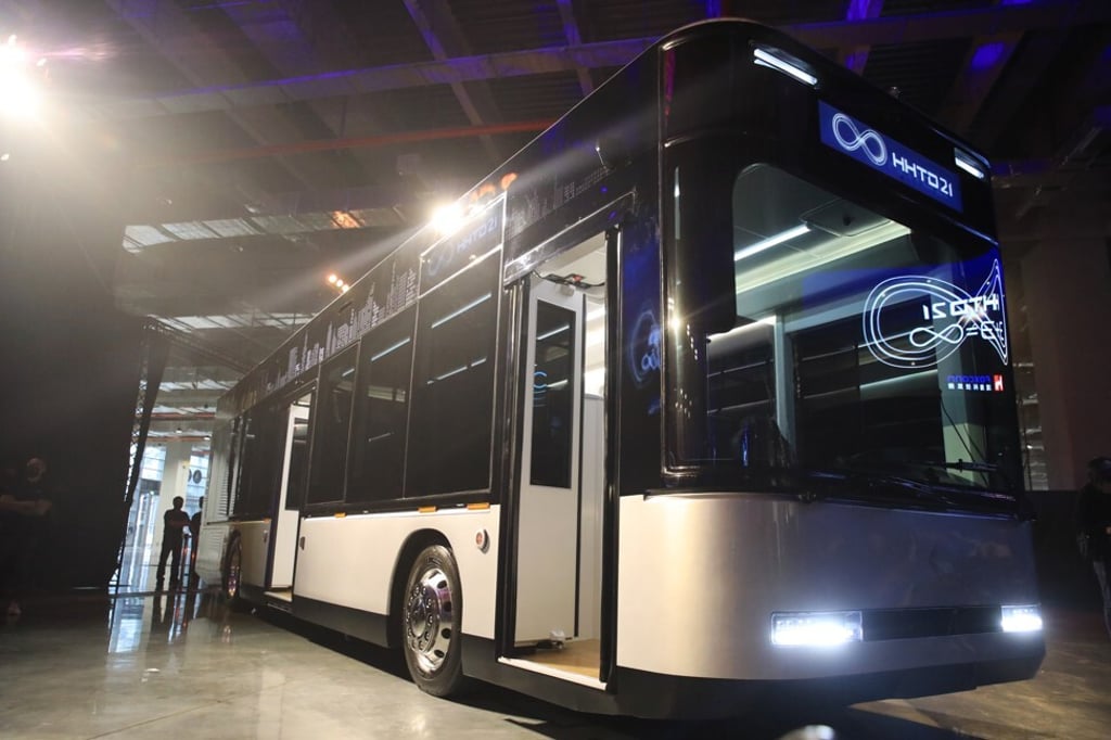 Foxconn Technology Group's Foxtron Model T electric bus concept, unveiled at the Hon Hai Tech Day event in Taipei on Monday, October 18, 2021. Photo: Bloomberg Foxconn Technology Group's Foxtron Model T electric bus concept, unveiled at the Hon Hai Tech Day event in Taipei on Monday, October 18, 2021. Photo: Bloomberg