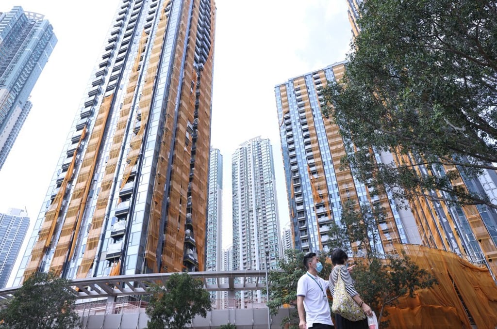 Kowloon Development's Manor Hill development at Lohas Park in Kowloon’s Tseung Kwan O area, on 19 October 2021. Photo: K.Y. Cheng Kowloon Development's Manor Hill development at Lohas Park in Kowloon’s Tseung Kwan O area, on 19 October 2021. Photo: K.Y. Cheng