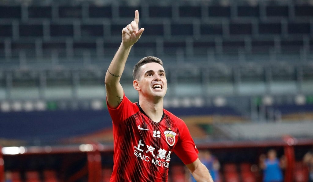 Shanghai Port’s Oscar gesturing to fans during the team’s 2020 Chinese Super League win over Beijing Guoan in Suzhou. Photo: AFP Shanghai Port’s Oscar gesturing to fans during the team’s 2020 Chinese Super League win over Beijing Guoan in Suzhou. Photo: AFP