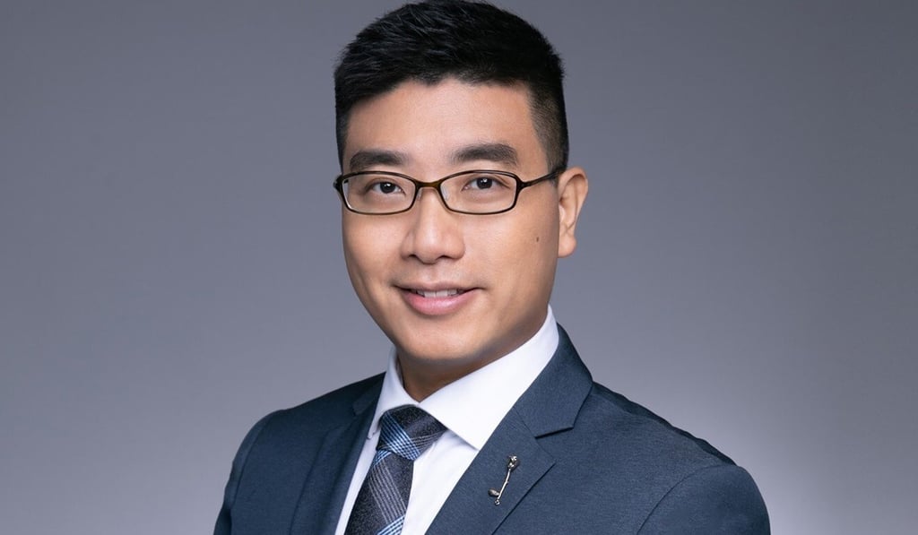 Simon Hoey Lee from the China Resources Group is among the business elites from mainland companies throwing their hat into the ring for the Legco poll. Photo: Facebook Simon Hoey Lee from the China Resources Group is among the business elites from mainland companies throwing their hat into the ring for the Legco poll. Photo: Facebook