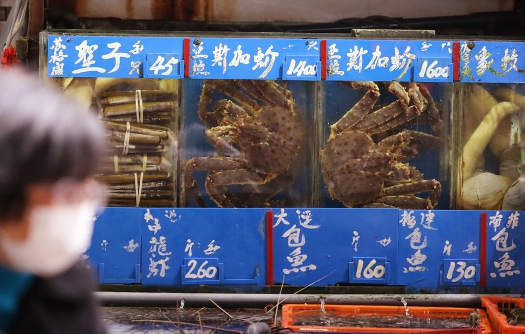 Live Alaskan king crabs at a seafood shop in Wan Chai. Photo: SCMP / Nora Tam