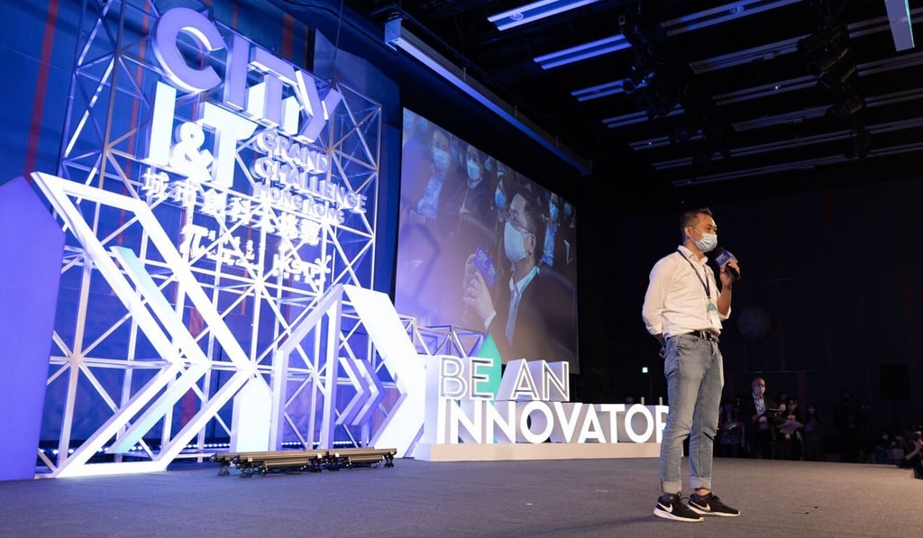 Leo Lau, founder and CEO of StoryTellAR, an app-based learning tool, took home the prize in the competition’s open group category for social connectivity. Leo Lau, founder and CEO of StoryTellAR, an app-based learning tool, took home the prize in the competition’s open group category for social connectivity.