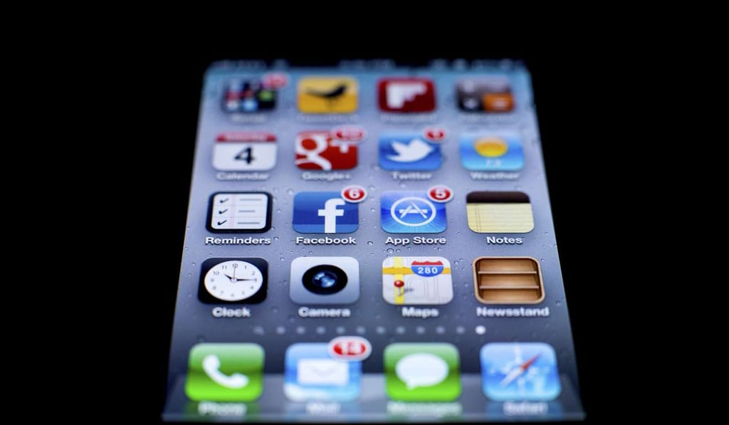 For some people, signals in the brain that cause anxiety can take over if they do not address their beeping or vibrating phones, says psychology professor Larry Rosen. Photo: Alamy