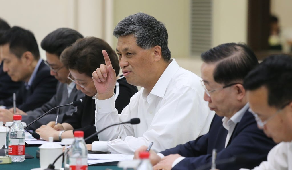 Guangdong governor Ma Xingrui (centre) at a meeting with provincial officials last month. Photo: Dickson Lee