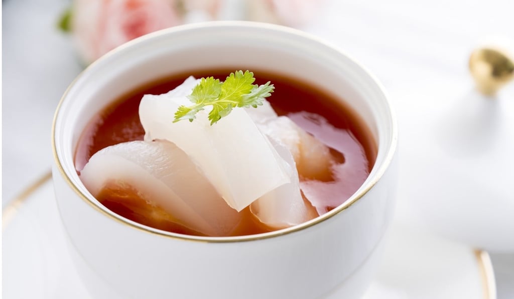 Howard's fish maw in tomato