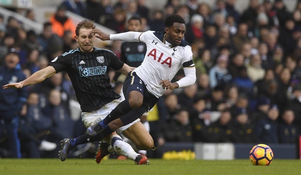 Tottenham Hotspur's Danny Rose (right) will miss the trip to Hong Kong due to injury. Photo: EPA