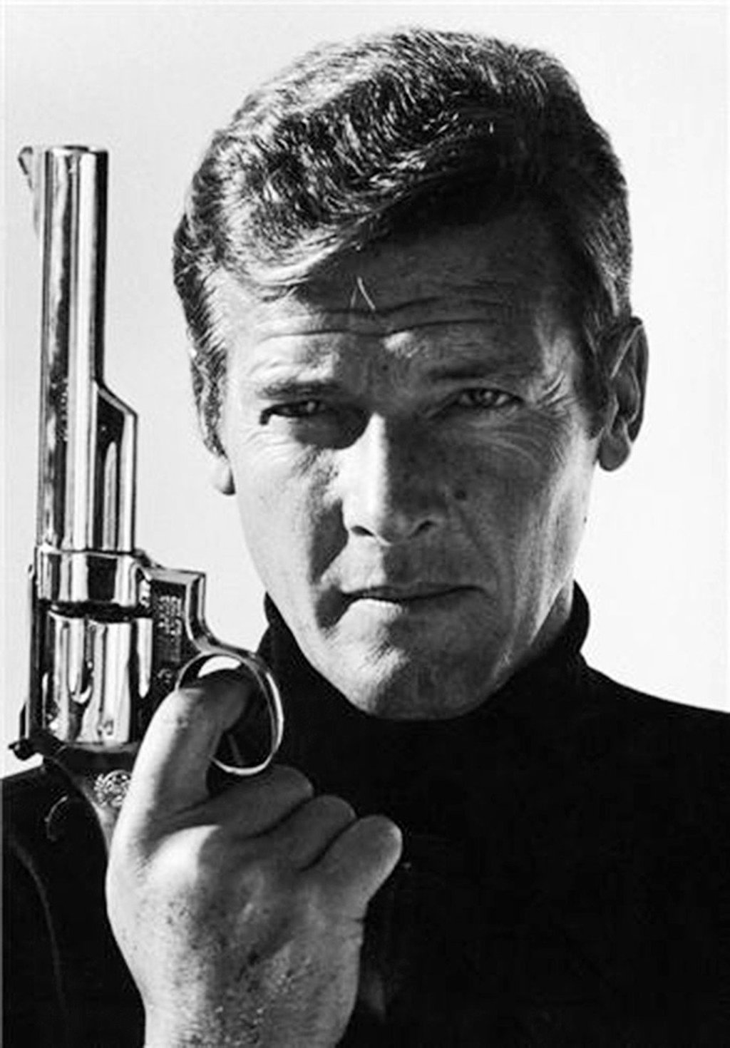Roger Moore. Photo: Terry O’Neill