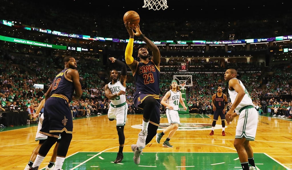 LeBron drives to the basket in the first half. Photo: AFP LeBron drives to the basket in the first half. Photo: AFP