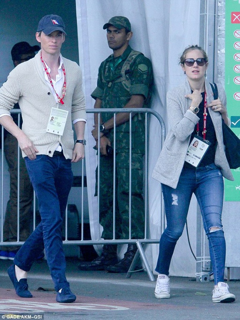 Eddie Redmayne wearing TOD'S Gommino