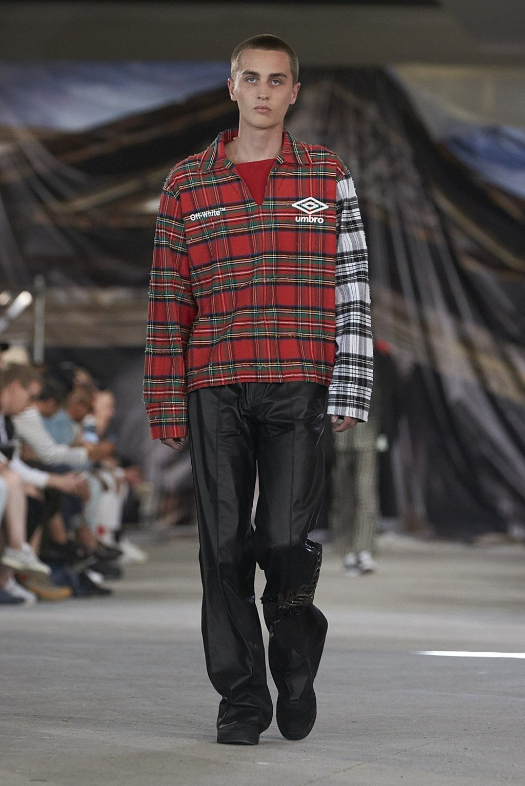 Off-White’s men’s spring/summer 2017 collection explores branding through iconic patterns, prints and logos.