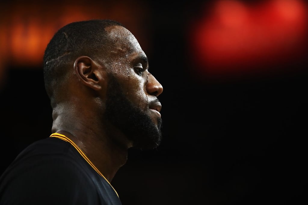 LeBron James of the Cleveland Cavaliers tied an all-time record on Sunday night, but couldn’t stop his side from falling 2-0 behind in the NBA Finals. Photo: AFP