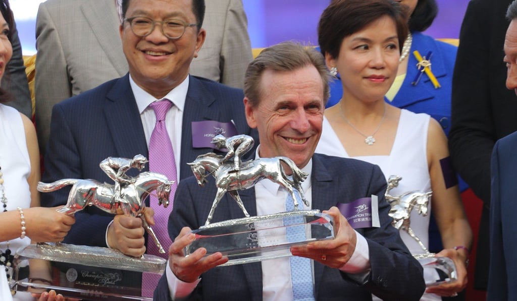 John Size with the 2016 Champion Trainer award. Photo: Kenneth Chan