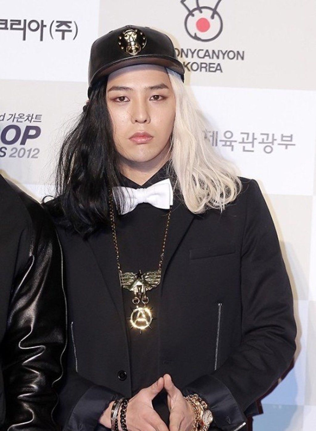 Six of G Dragon s craziest coolest haircuts South China Morning Post