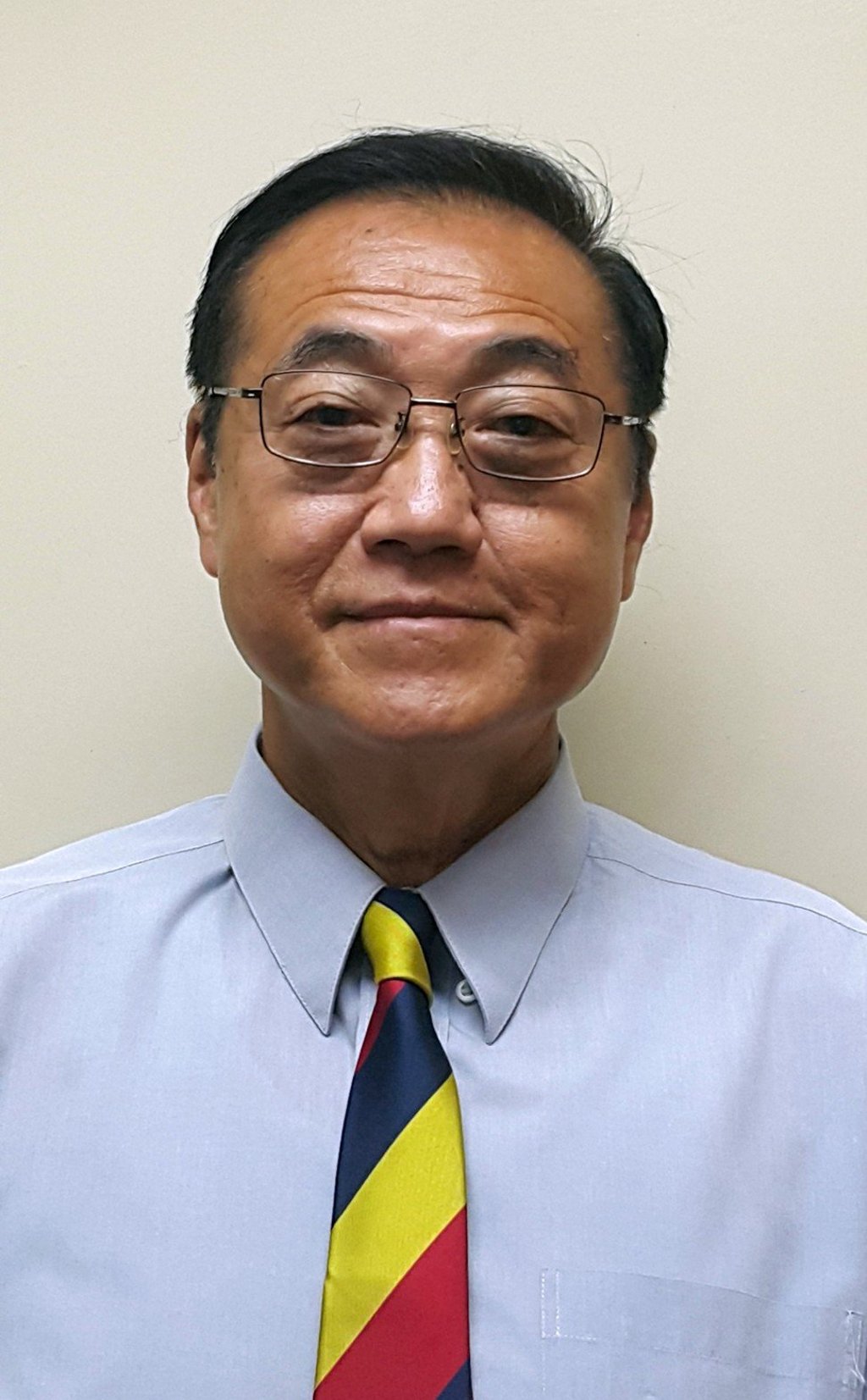 Kenneth Yau is honoured for his work with ex-servicemen. Photo: Handout