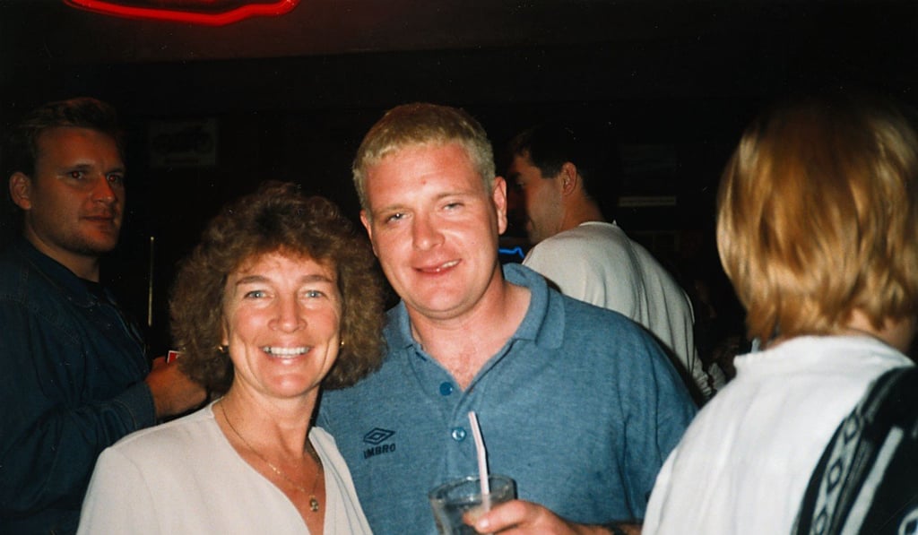 England soccer star Paul Gascoigne poses with a fan at China Jump in 1996. England soccer star Paul Gascoigne poses with a fan at China Jump in 1996.