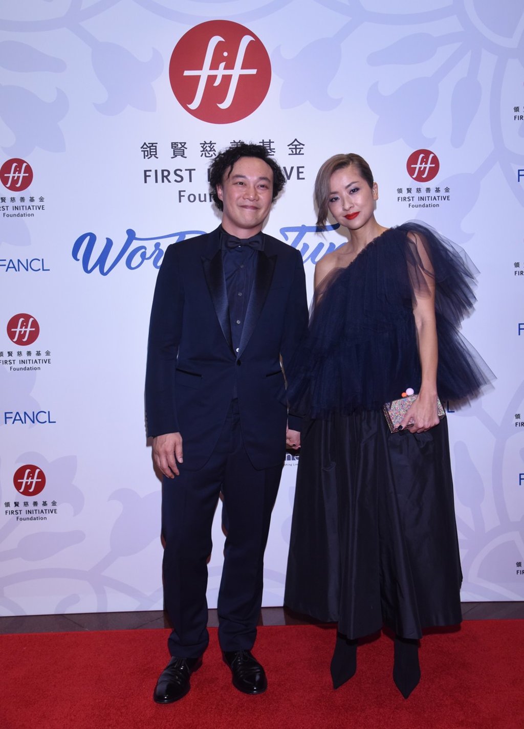 Eason Chan and Hilary Tsui
