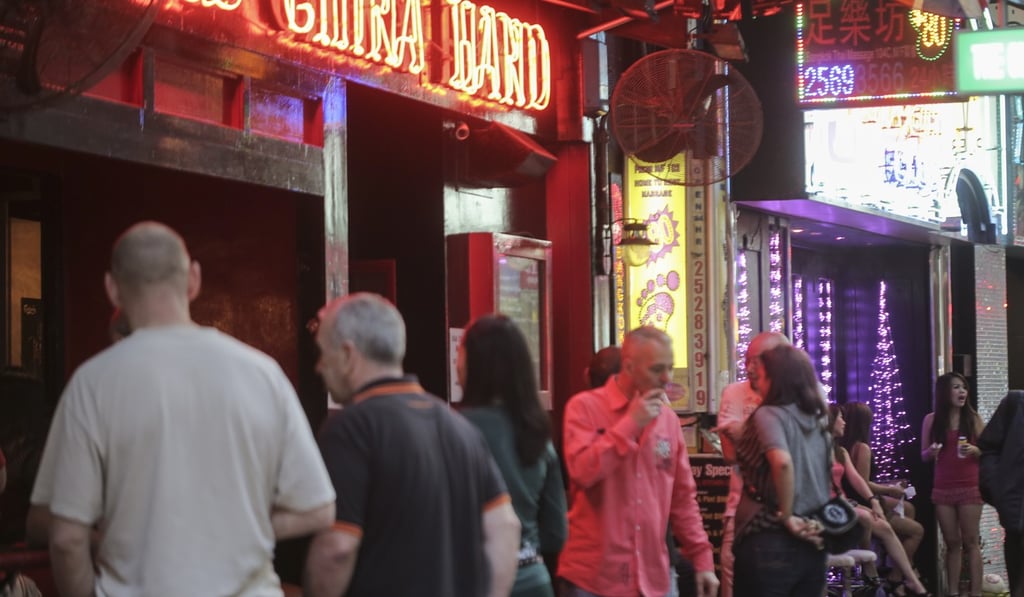 The bar scene on Lockhart Road in Wan Chai is unlikely to see personnel from the Liaoning during the aircraft carrier’s July 7 port call. Photo: SCMP Pictures