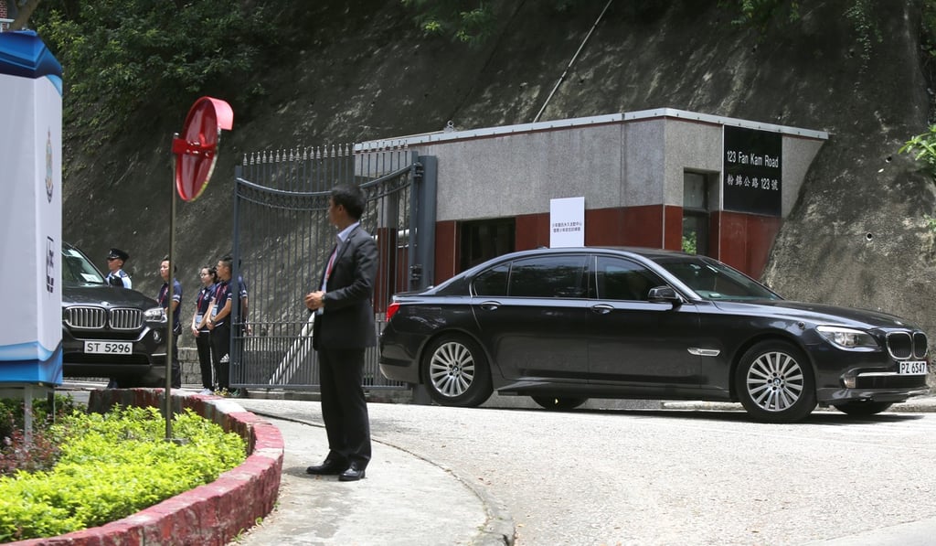 President Xi leaves a training school for Junior Police Call in the well-protected car. Photo: Xiaomei Chen