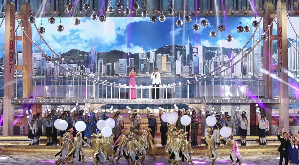 The gala show featured performances by mainland and Hong Kong stars. Photo: Dickson lee