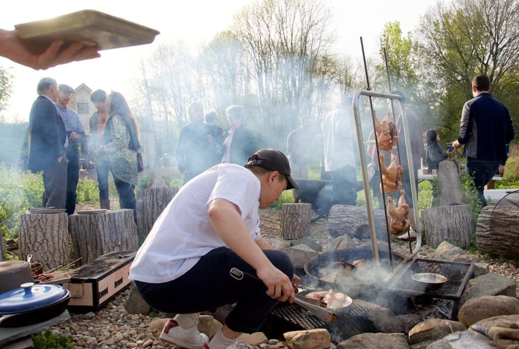 Lucas Sin prepares food for a barbecue at Yale University. Photo: Yong Zhao