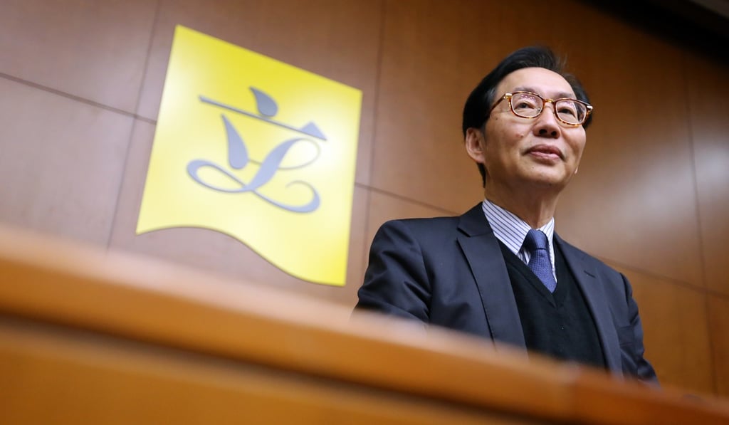 Finance Committee chairman Chan Kin-por is hoping for changes to meeting rules to reduce the length of sessions. Photo: David Wong