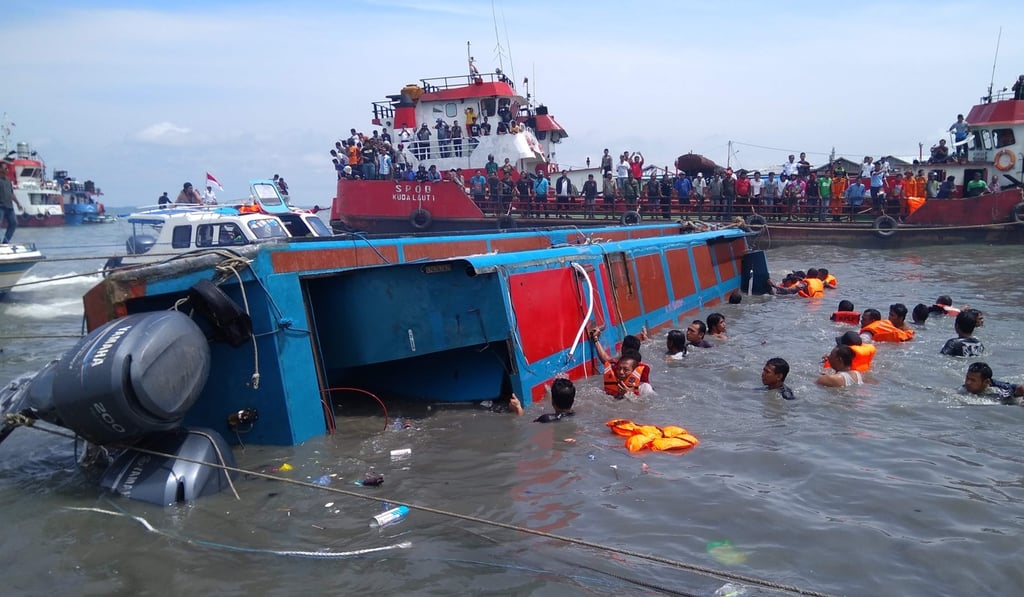 The capsized boat in Tarakan. Photo: AFP