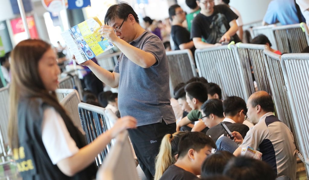 Visitors queuing up on the first day of Ani-Com and Games Hong Kong. Photo: Felix Wong