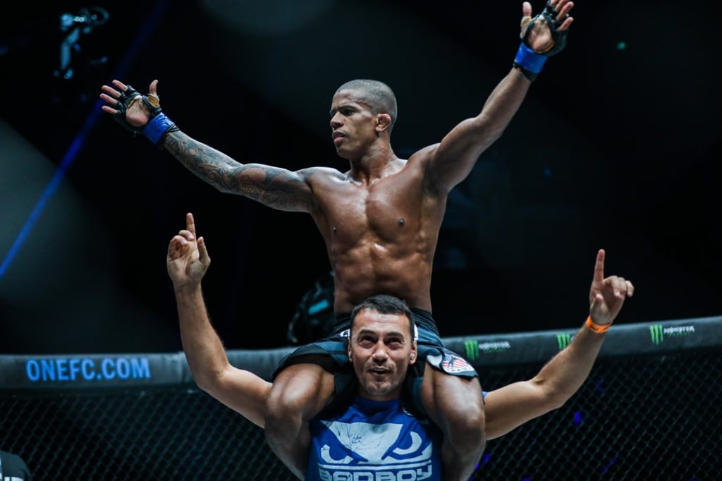 Adriano Moraes celebrates his victory. Adriano Moraes celebrates his victory.