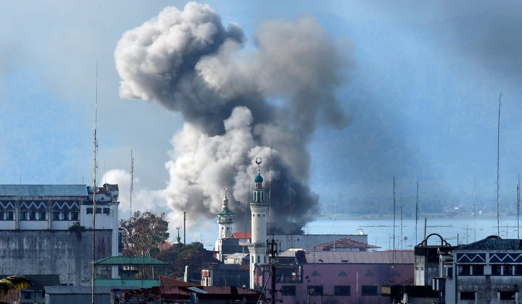 The Philippine has been carrying out air strikes on militant positions. Photo: Reuters