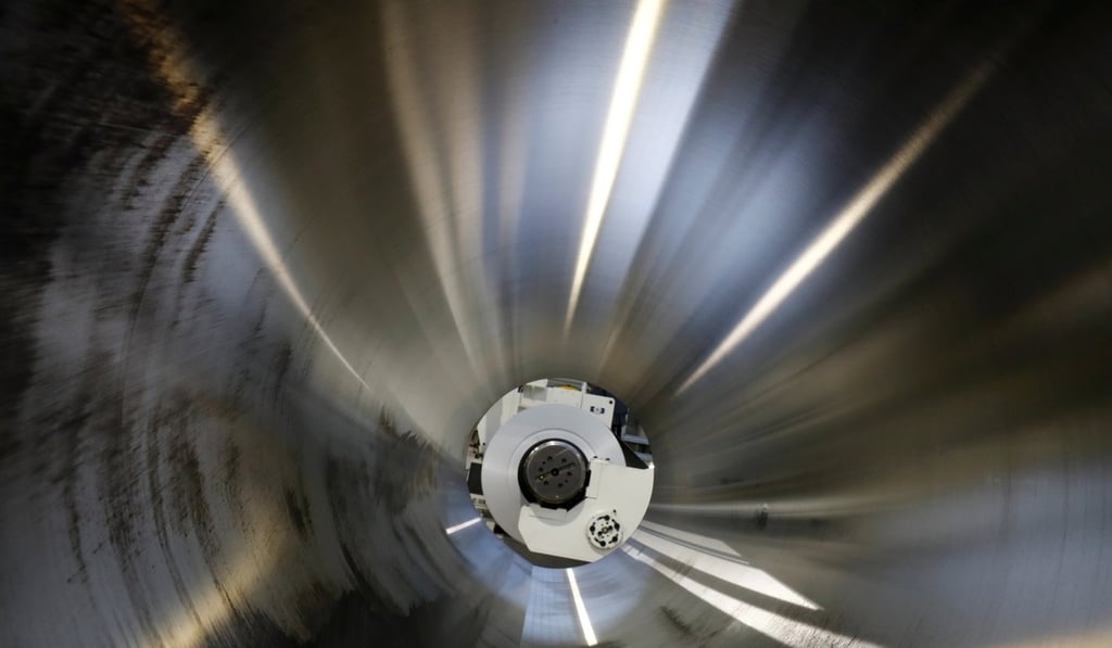 An aluminium coil is seen during opening of a production line for the car industry at a branch of Norway's Hydro aluminium company in Grevenbroich, Germany. Photo: Reuters