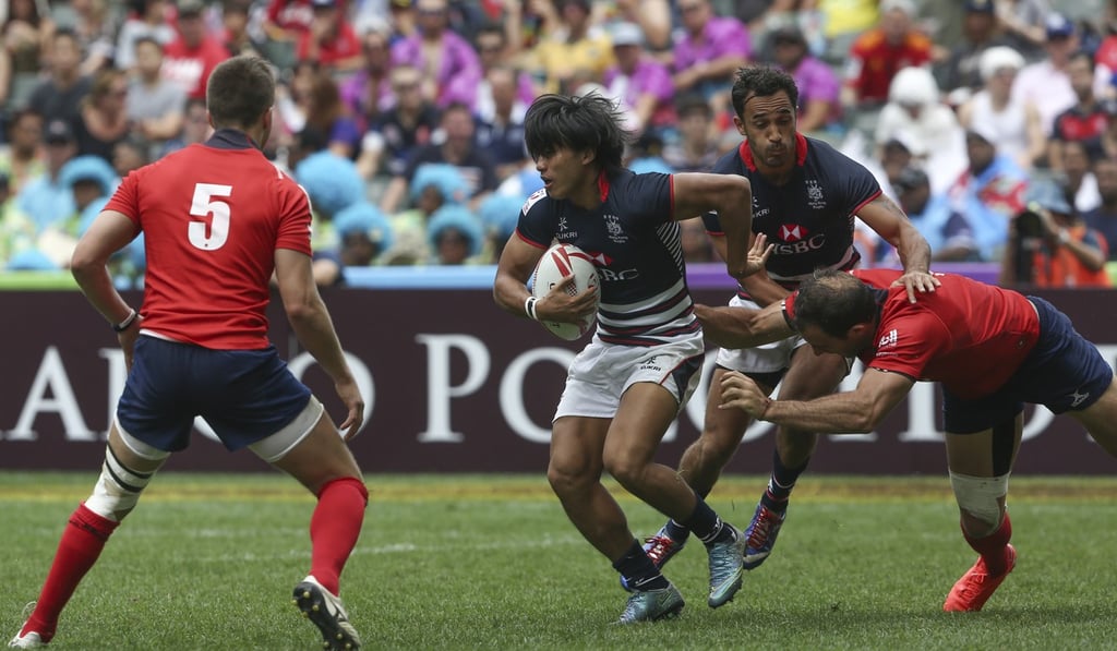 Cado Lee tests the Chile defence during this year’s Hong Kong Sevens. Photo: Jonathan Wong
