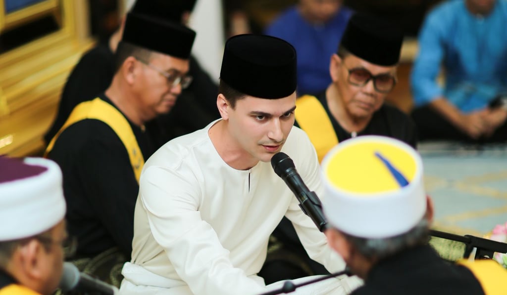 Dennis Muhammad Abdullah of the Netherlands takes his wedding vows. Photo: AFP Dennis Muhammad Abdullah of the Netherlands takes his wedding vows. Photo: AFP