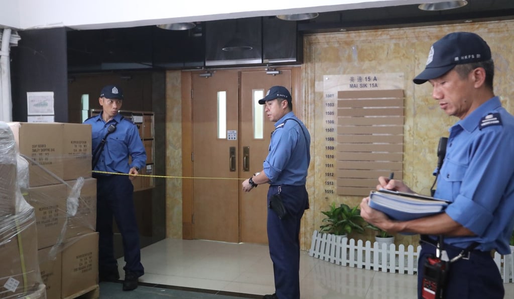 Personnel from Fire Services Department investigating at Mai Sik Industrial Building, Kwai Ting Road in Kwai Chung.Photo: Edward Wong