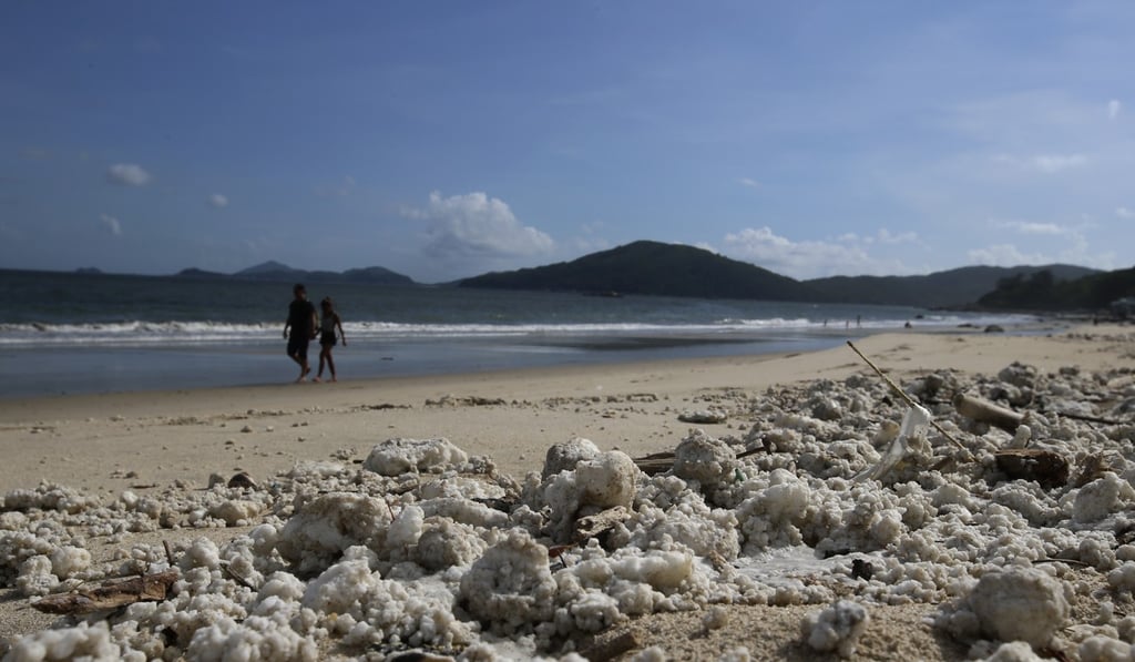 Five beaches remain closed because of the spill. Photo: K.Y. Cheng