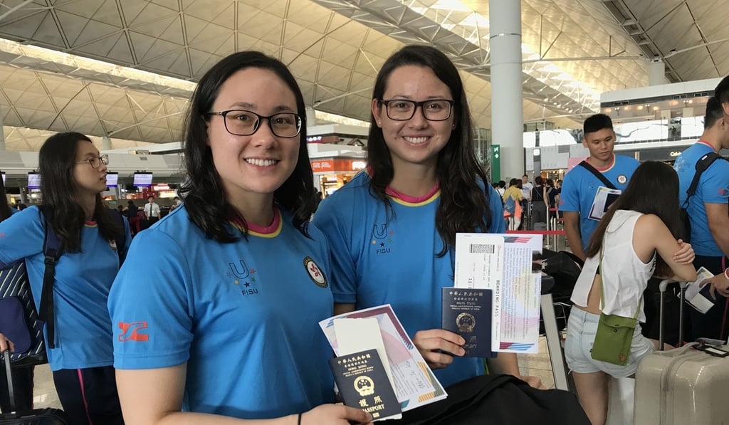 Siobhan Haughey (right) and her elder sister, Aisling before leaving for Taiwan. Photo: Chan Kin-wa