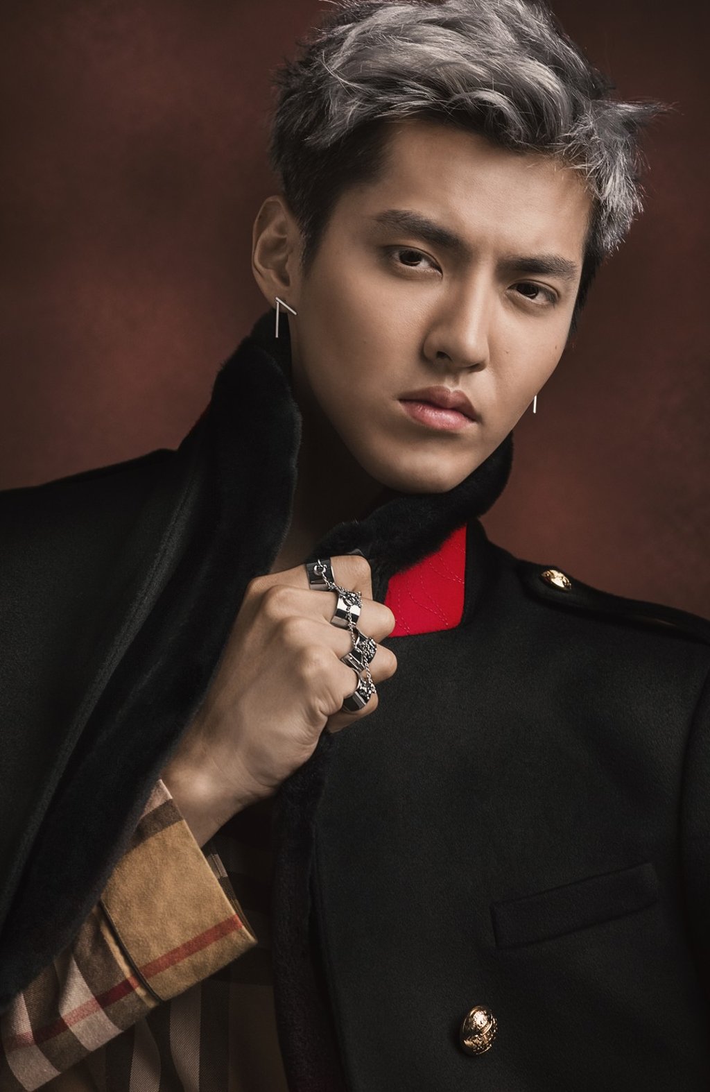 Burberry x kris wu kanye online