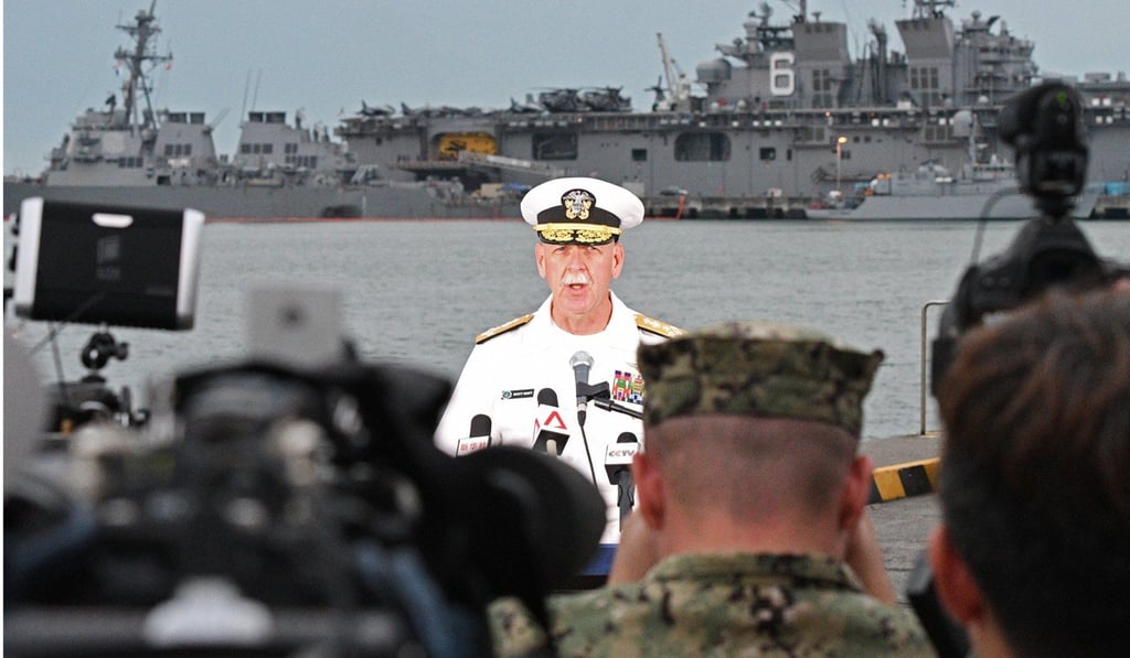 Commander of the US Pacific Fleet Admiral Scott Swift attends a press conference to announce that the remains of some of the missing sailors had been found. Photo: Xinhua