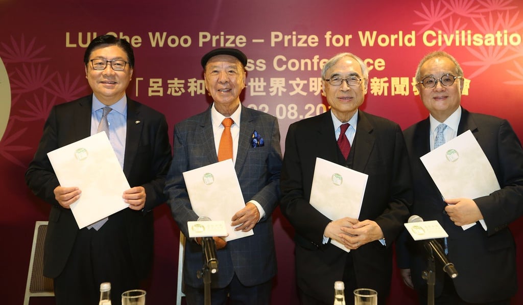 (Left to right) Professor Frederick Ma Si-hang, member of the board of governors for the Lui Che Woo Prize; Lui Che Woo, founder & chairman of the board of governors; Professor Lawrence Lau, chairman of the prize recommendation committee and Dr Moses Cheng Mo-chi, member of the board of governors. Photo: Xiaomei Chen