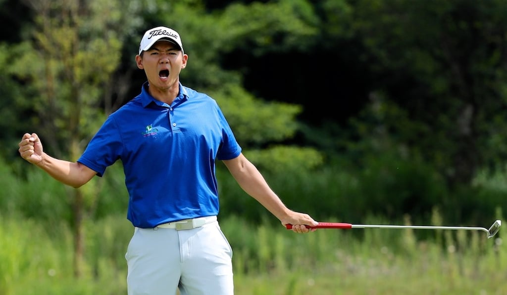 Jason Hak celebrates his victory in Kunming.