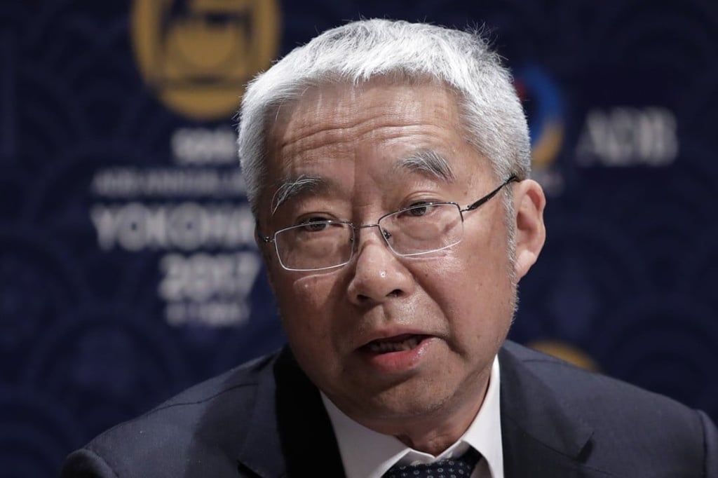 Yu Yongding, a former member of the monetary policy committee of the People’s Bank of China, said Beijing should complete its “historic mission” to free the yuan. Photo: Bloomberg