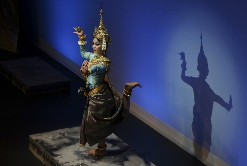 Chap Chamroeuntola performs with the Royal Ballet of Cambodia at the Hong Kong Cultural Centre on August 26. Picture: Snowiology