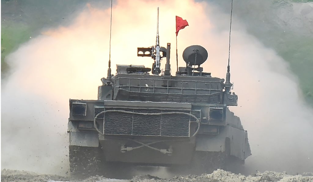 A type-90 tank from the Japanese Self-Defence Forces. Japan has 700 tanks – compared to North Korea’s 5,000. Photo: AFP