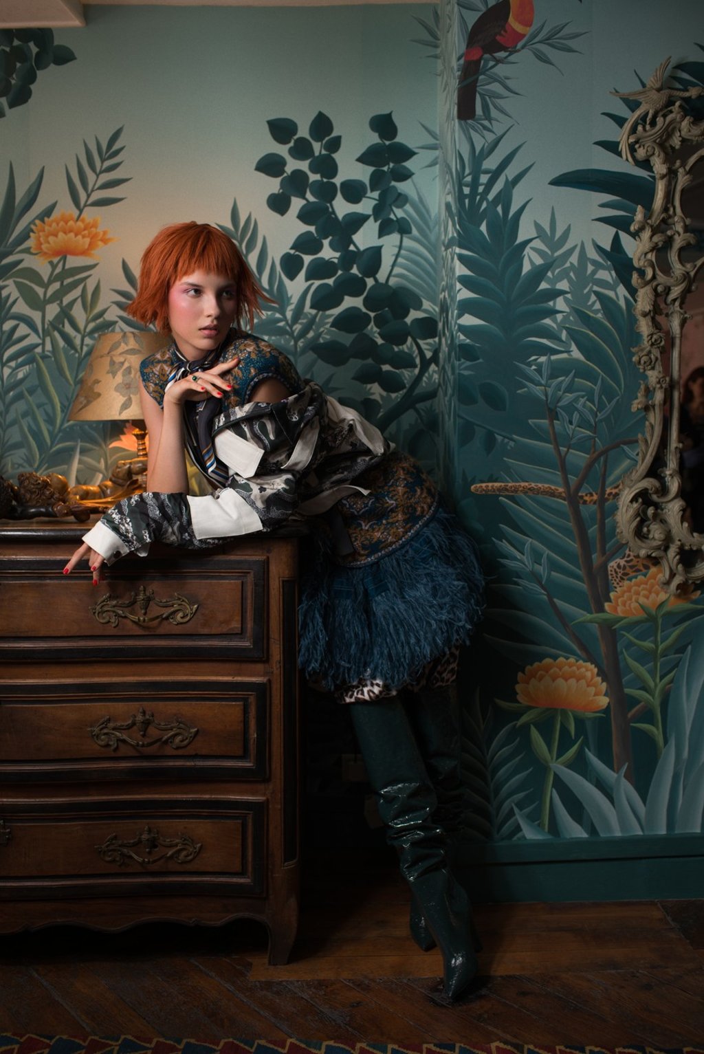 GRAFF Ring. Price on request CHANEL Top, HK$10,600 LOUIS VUITTON Belt, HK$7,250 SAINT LAURENT Shoes, HK$13,950 MARTIN GRANT Scarf, HK$3,240 ANDREA CREWS Jacket, HK$4,320 ELIE SAAB Skirt, HK$21,600 LA PRESTIC OUISTON Print skirt, HK$6,460 DE GOURNAY ‘Rousseau’ Papiers Peints Panoramiques wallpaper