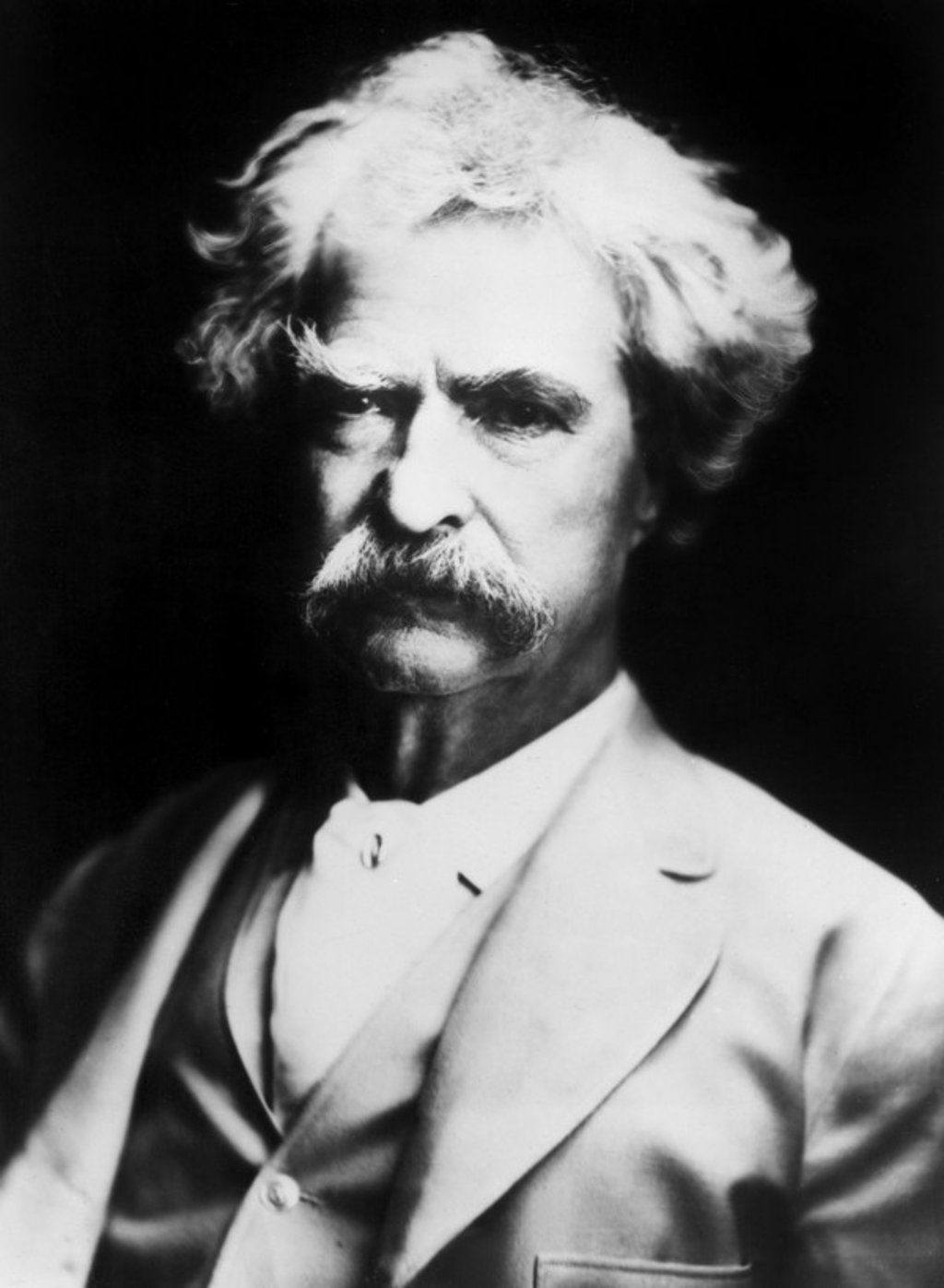 Mark Twain. Mark Twain.