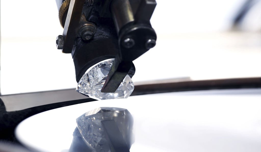 Graff Diamonds required the development of special tools and new technologies for work on its heart-shaped diamond. Graff Diamonds required the development of special tools and new technologies for work on its heart-shaped diamond.