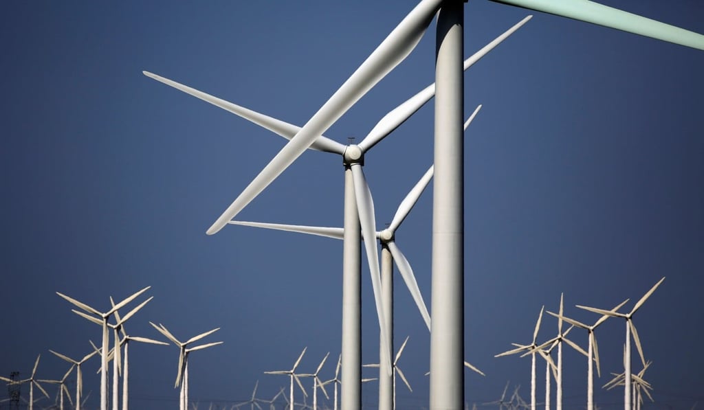 Wind turbines for generating electricity are seen at a wind farm in Guazhou, Gansu province, China. Photo: Reuters